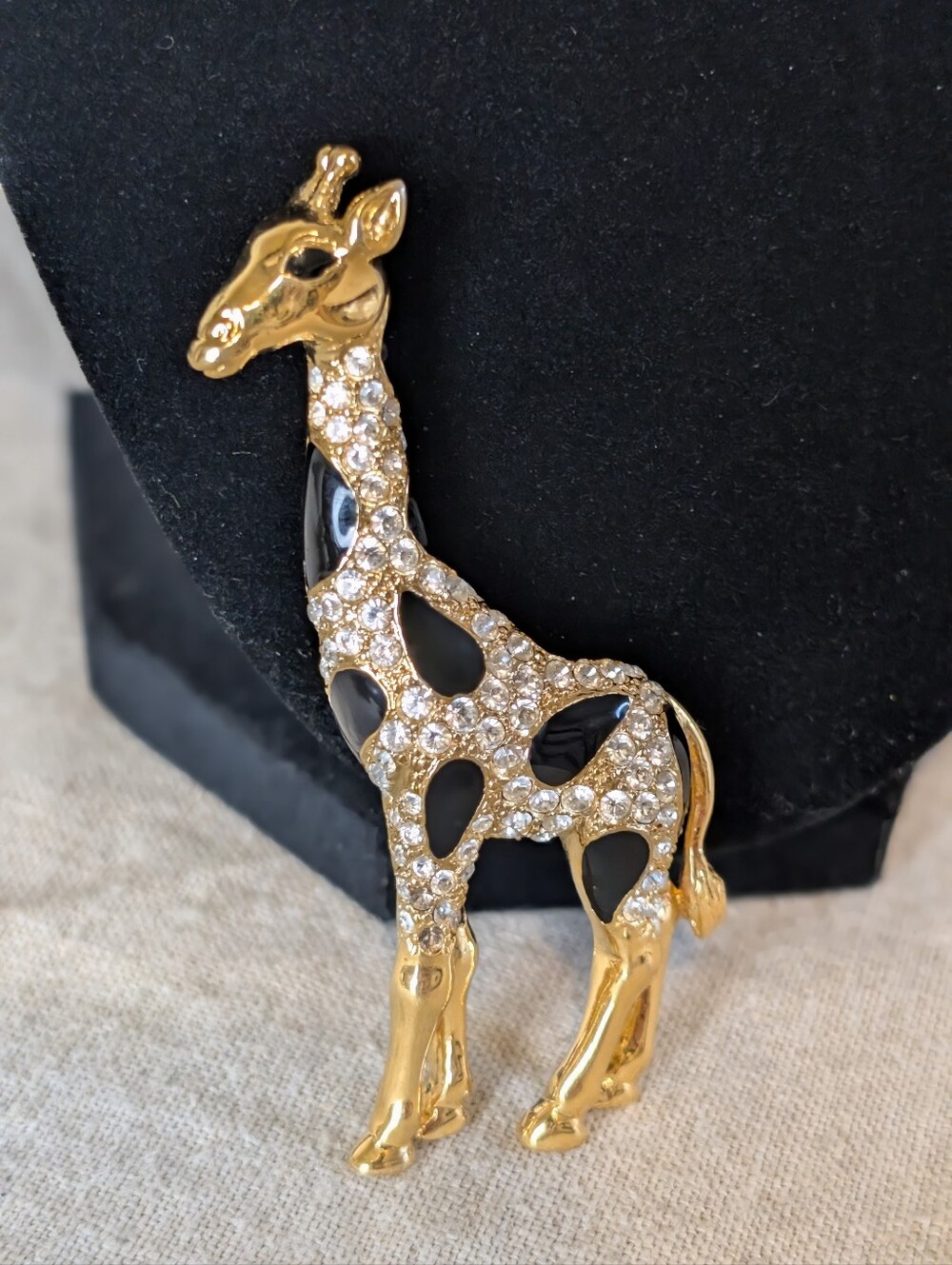 Vintage Giraffe Rhinestone Brooch Gold Tone Black Enamel Safari Glam - Picture 2 of 8